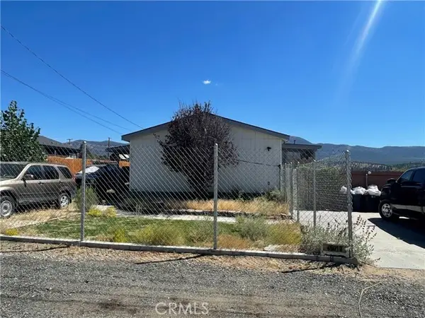 46019 South Dr, Big Bear City, CA 92314