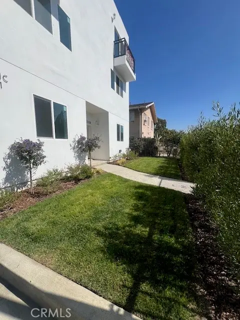 1731 69th, Los Angeles, CA 90001 - #2