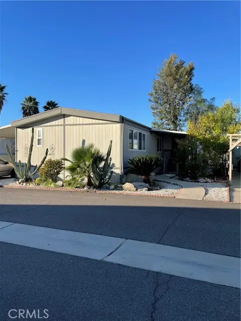 15181 Van Buren Blvd.  #99, Riverside, CA 92504