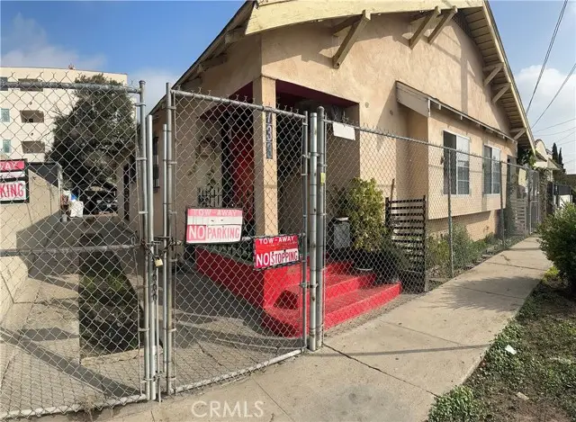 731 54th, Los Angeles, CA 90037 - #1