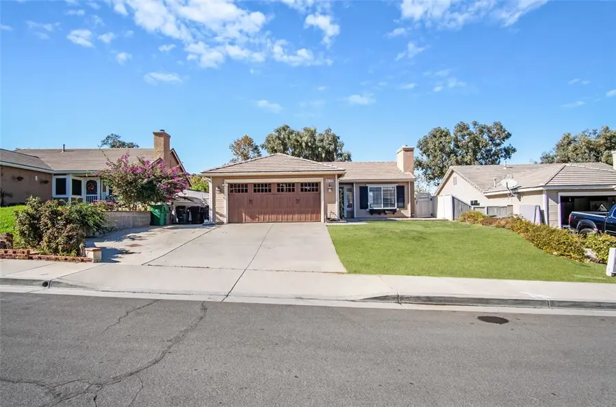 27551 Eastwind, Corona, CA 92883 - Image #3