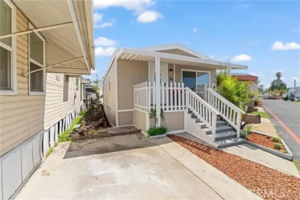 1850 W ORANGETHORPE AVE #25, Fullerton, CA 92833