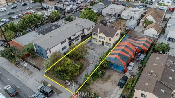 433 Century, Los Angeles, CA 90003