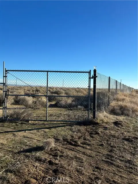 53 Vac/Vic, Lancaster, CA 93536 - #3