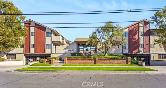 15000 Halldale Avenue  #101, Gardena, CA 90247 - #2