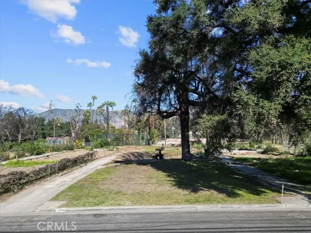 215 Calaveras, Altadena, CA 91001 - Image #1