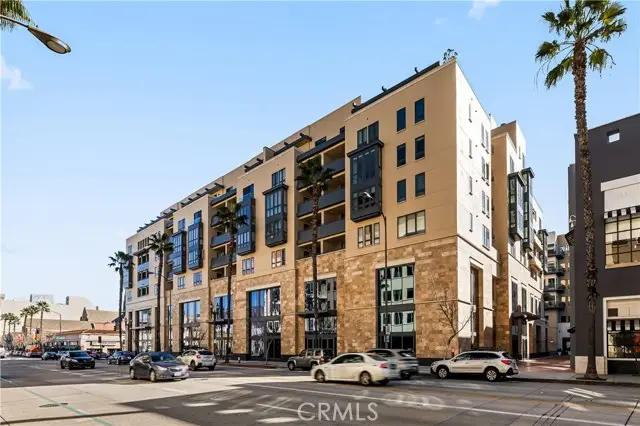 39 Los Robles Avenue  #3001, Pasadena, CA 91101 - Image #2