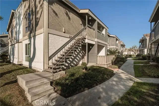 2863 Fairview Unit A, Santa Ana, CA 92704 - Image #2