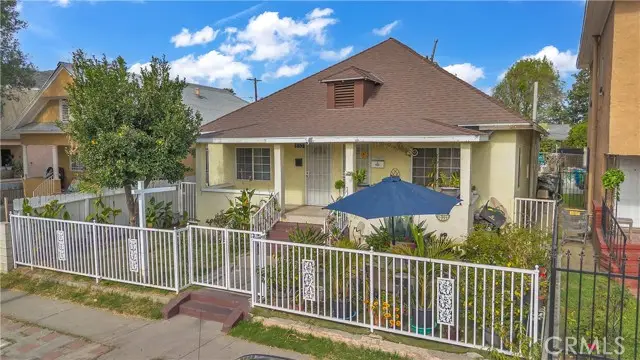 657 53rd, Los Angeles, CA 90011 - #3