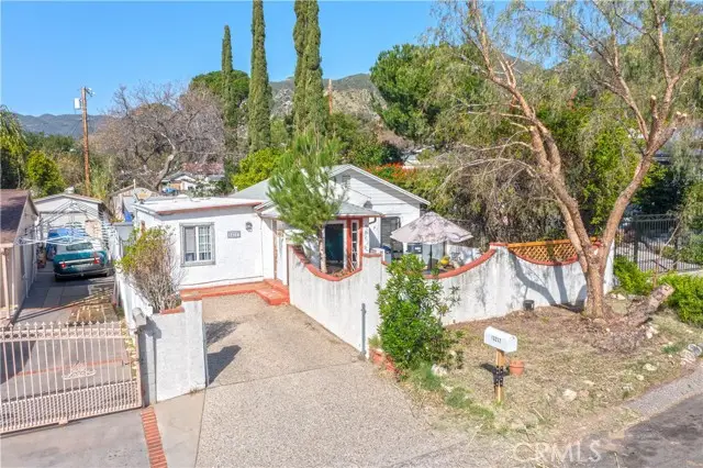 13217 Raven Drive, Sylmar, CA 91342 - Image #1