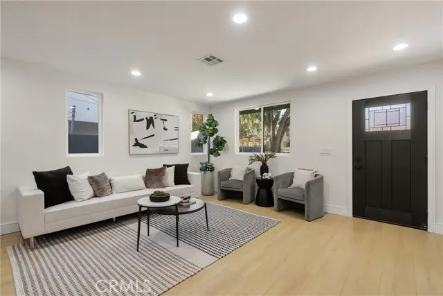 2706 Cochran, Los Angeles, CA 90016 - #3