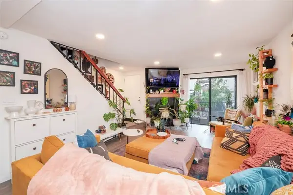 15045 Nordhoff, North Hills, CA 91343