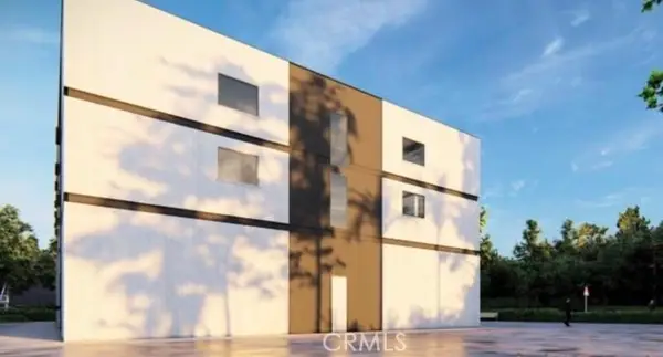 10425 Avalon, Los Angeles, CA 90003