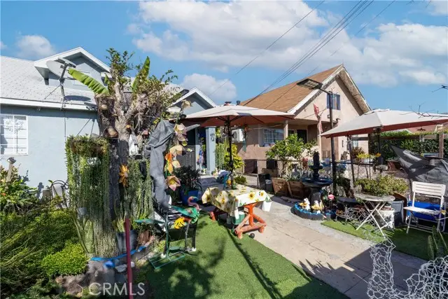 237 46th, Los Angeles, CA 90037 - Image #3