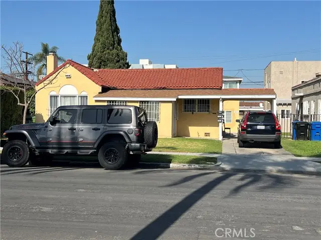 1605 87th, Los Angeles, CA 90047 - #1