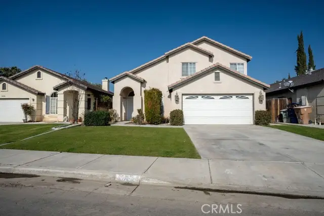 9324 Lacroix Court, Bakersfield, CA 93311 - Image #2