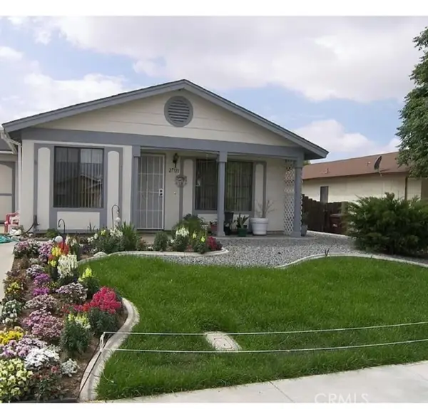 27321 El Cajon Ln, Sun City, CA 92586