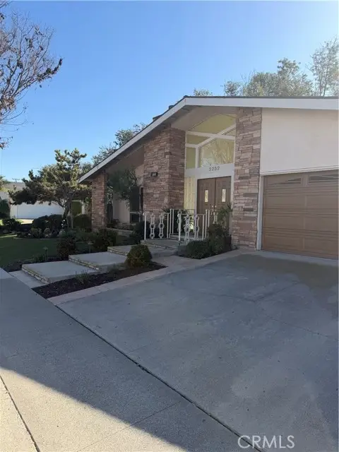 3252 Yellowtail, Los Alamitos, CA 90720