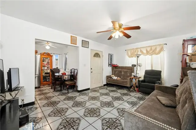 1701 Palmer, Compton, CA 90220 - #2