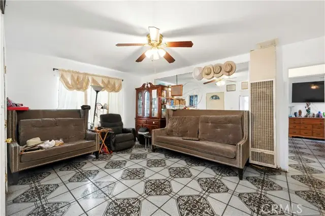 1701 Palmer, Compton, CA 90220 - #3