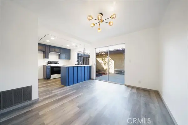 8347 Burnet Ave  #1, North Hills, CA 91343