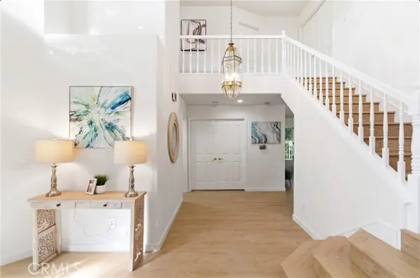 28360 Easton Lane, Saugus, CA 91350