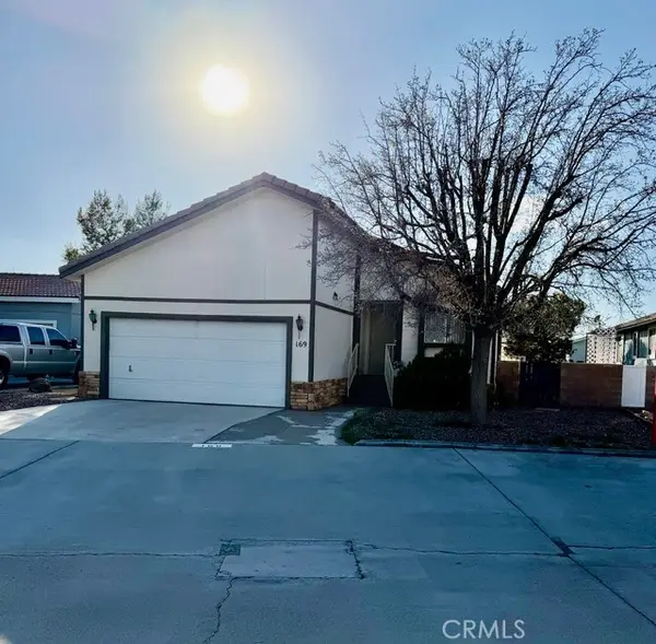 22241 Nisqually Road  #169, Apple Valley, CA 92308