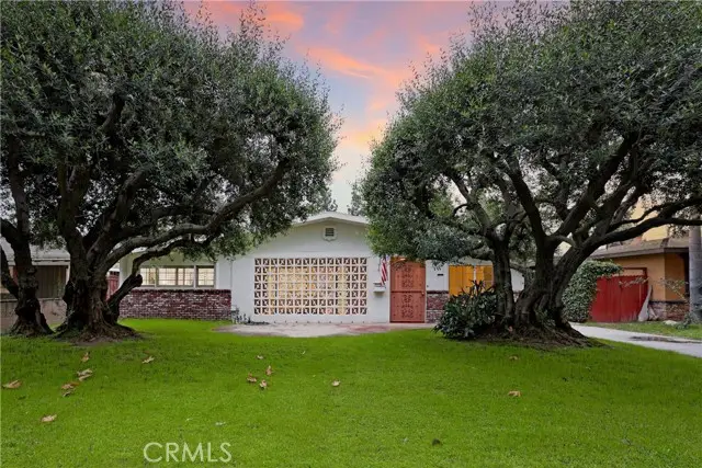7333 Via Rio Nido, Downey, CA 90241 - #1