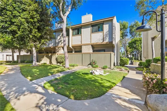 2000 Palmyra Apt 29, Orange, CA 92868 - #3