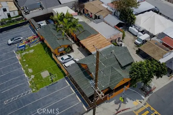 6926 Compton Avenue, Los Angeles, CA 90001