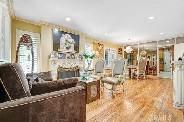 4313 Rhodes, Studio City, CA 91604 - #3