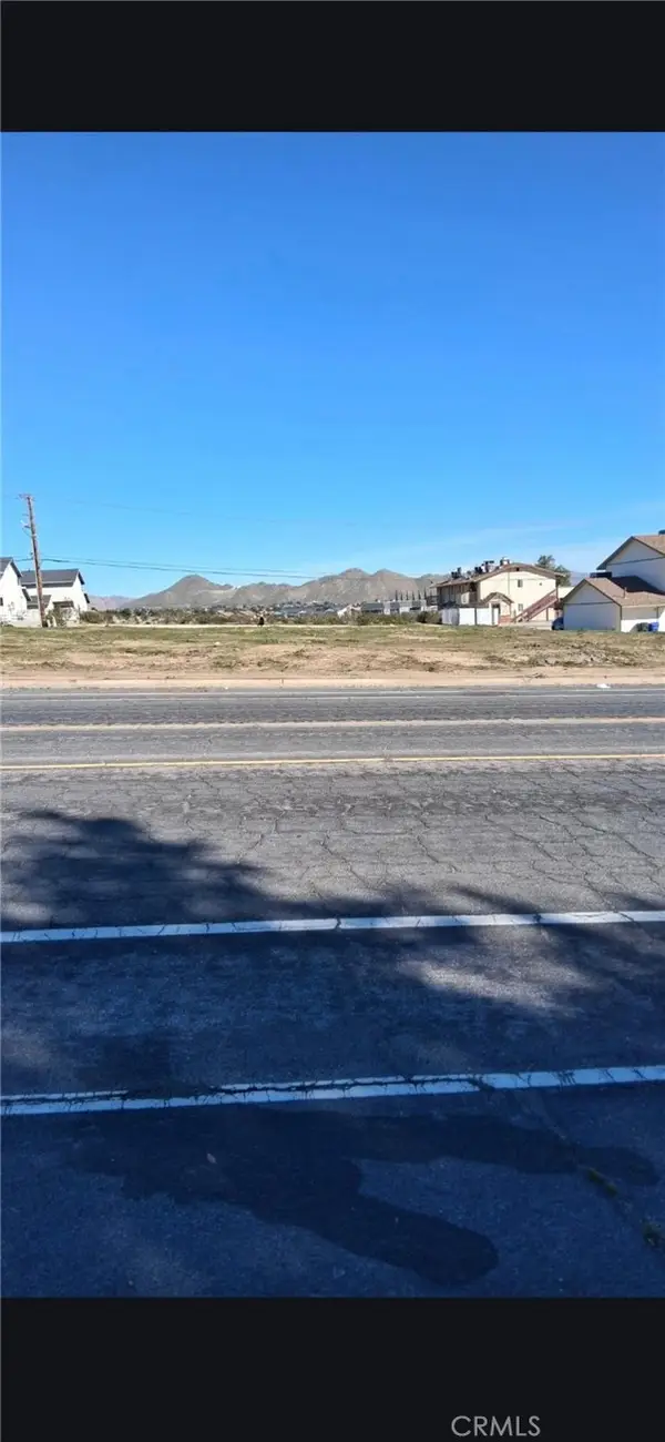 16299 Apple Valley, Apple Valley, CA 92307