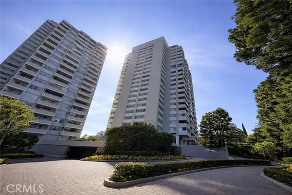 865 Comstock  #16A, Los Angeles, CA 90024