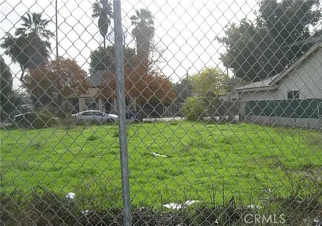 543 W. CENTER ST., Pomona, CA 91768 - #1