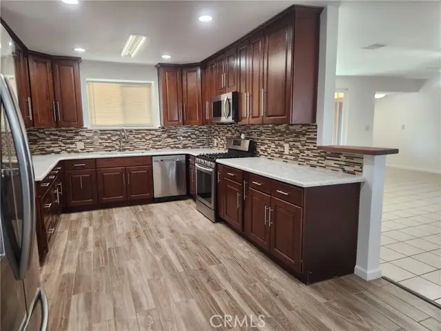 7425 Joshua View Drive, Yucca Valley, CA 92284 - #3