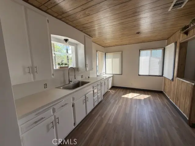 9067 Cedar, Bellflower, CA 90706 - #3