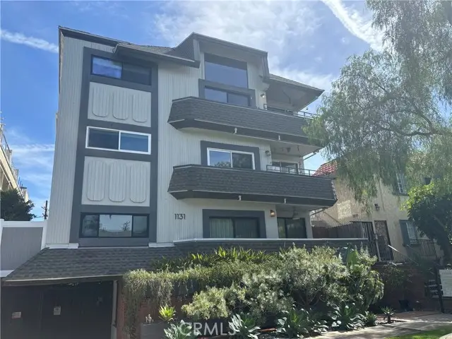 1131 12th  #104, Santa Monica, CA 90403 - #2