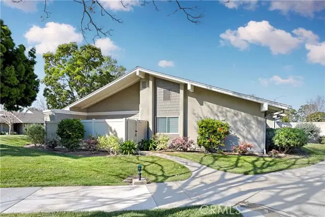 8933 Amador Circle #1316E, Huntington Beach, CA 92646 - #1