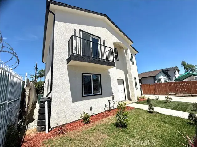 1669 E Imperial, Los Angeles, CA 90059 - #3