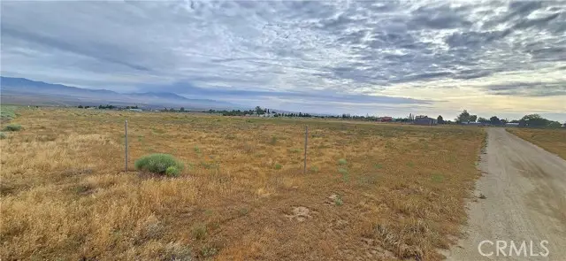 26100 Avenue C-13, Lancaster, CA 93536 - #2