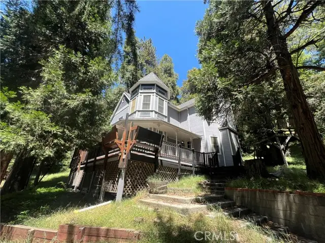 25010 Valle, Crestline, CA 92325 - #1