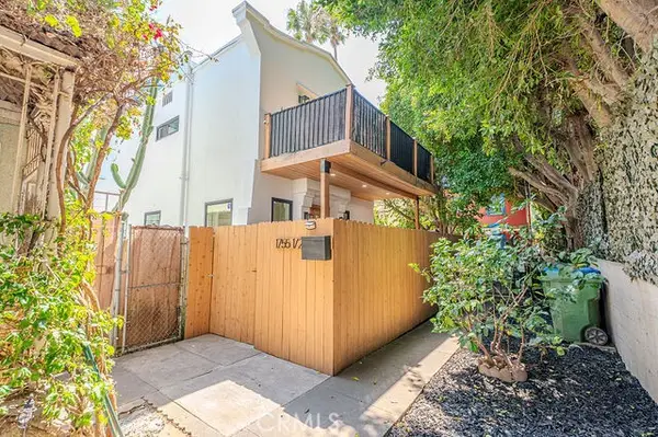 1755 Western, Los Angeles, CA 90027