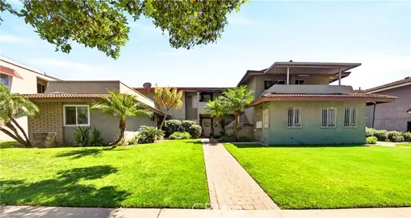 1918 Del Mar, Orange, CA 92865