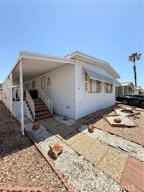 1525 Oakland  #57, Hemet, CA 92543 - #2