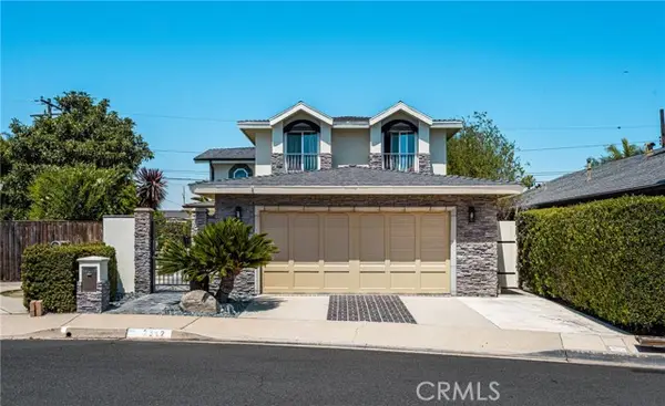 2342 Cynthia Court, Costa Mesa, CA 92627