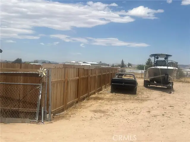 16124 Mesa, Hesperia, CA 92345 - #3