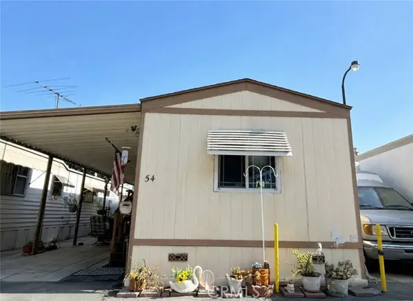 8600 Contreras  #54, Paramount, CA 90723