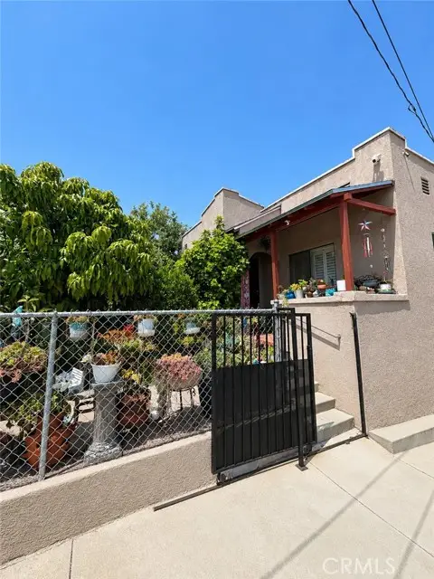 1156 Hicks, Los Angeles, CA 90063