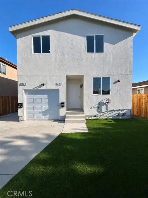 234 81st, Los Angeles, CA 90003