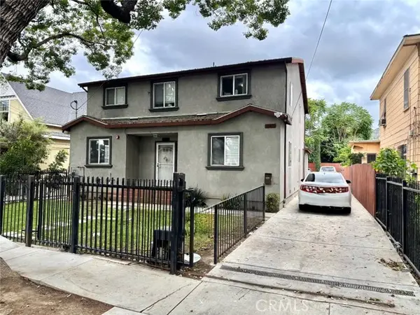 145 36th, Los Angeles, CA 90011